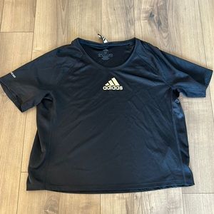 💕4/$20 Women’s adidas aeroready running tshirt